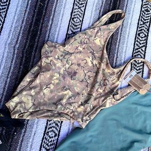 IMSY Seamless One Piece New w/tags Swimsuit